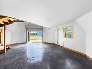 2602 30th St, Tuscaloosa, AL for lease Interior Photo- Image 2 of 6