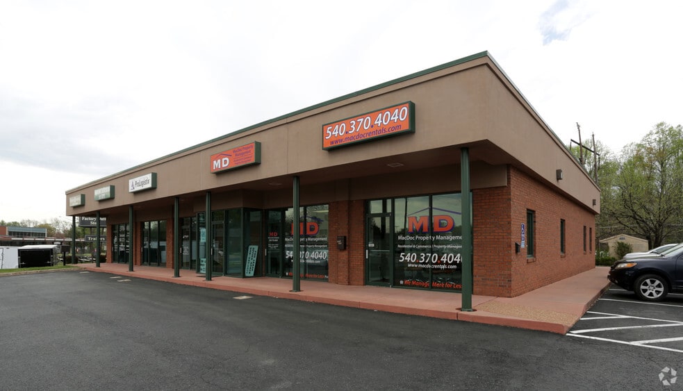 1810 Stafford Ave, Fredericksburg, VA for sale - Primary Photo - Image 1 of 4