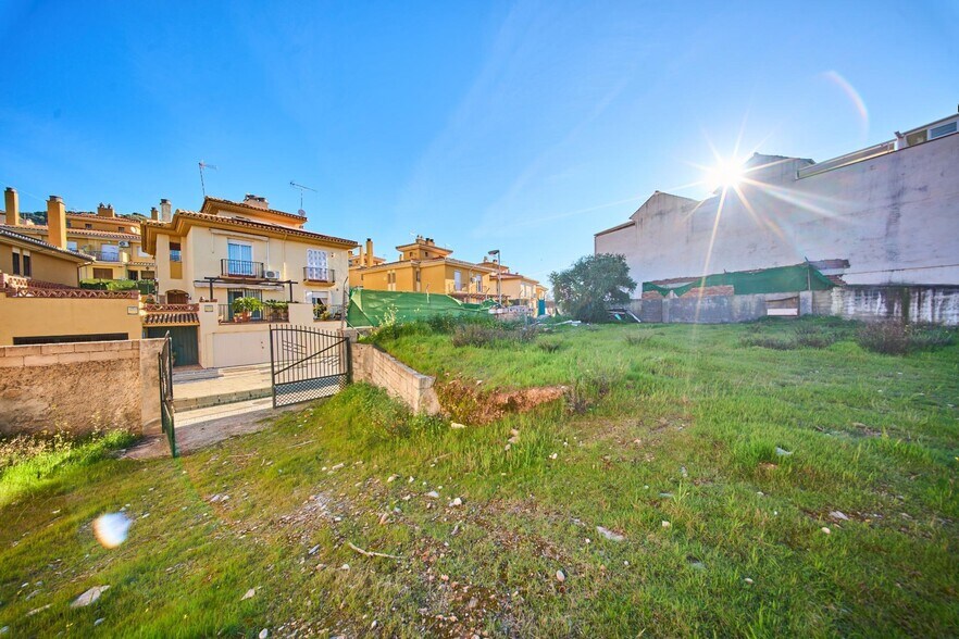 Carretera de la Sierra, 27, Granada, Granada à vendre - Photo du bâtiment - Image 2 de 24