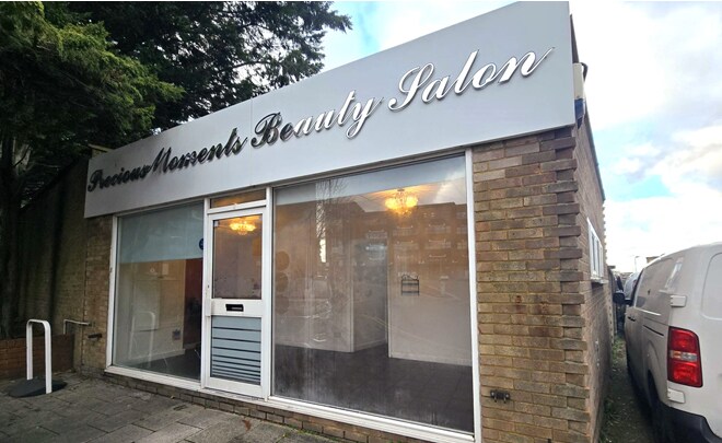 Railway Appr, Wallington for lease - Building Photo - Image 1 of 1