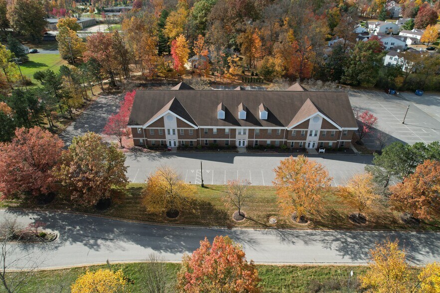 6900-6950 S Edgerton Rd, Brecksville, OH for lease - Building Photo - Image 3 of 7