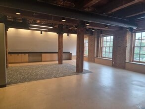 702-722 N 1st St N, Minneapolis, MN for lease Interior Photo- Image 2 of 7