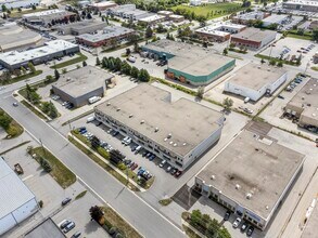 1206 Ringwell Dr, Newmarket, ON - AERIAL  map view - Image1