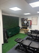 309 23rd St, Miami Beach, FL for lease Interior Photo- Image 1 of 3