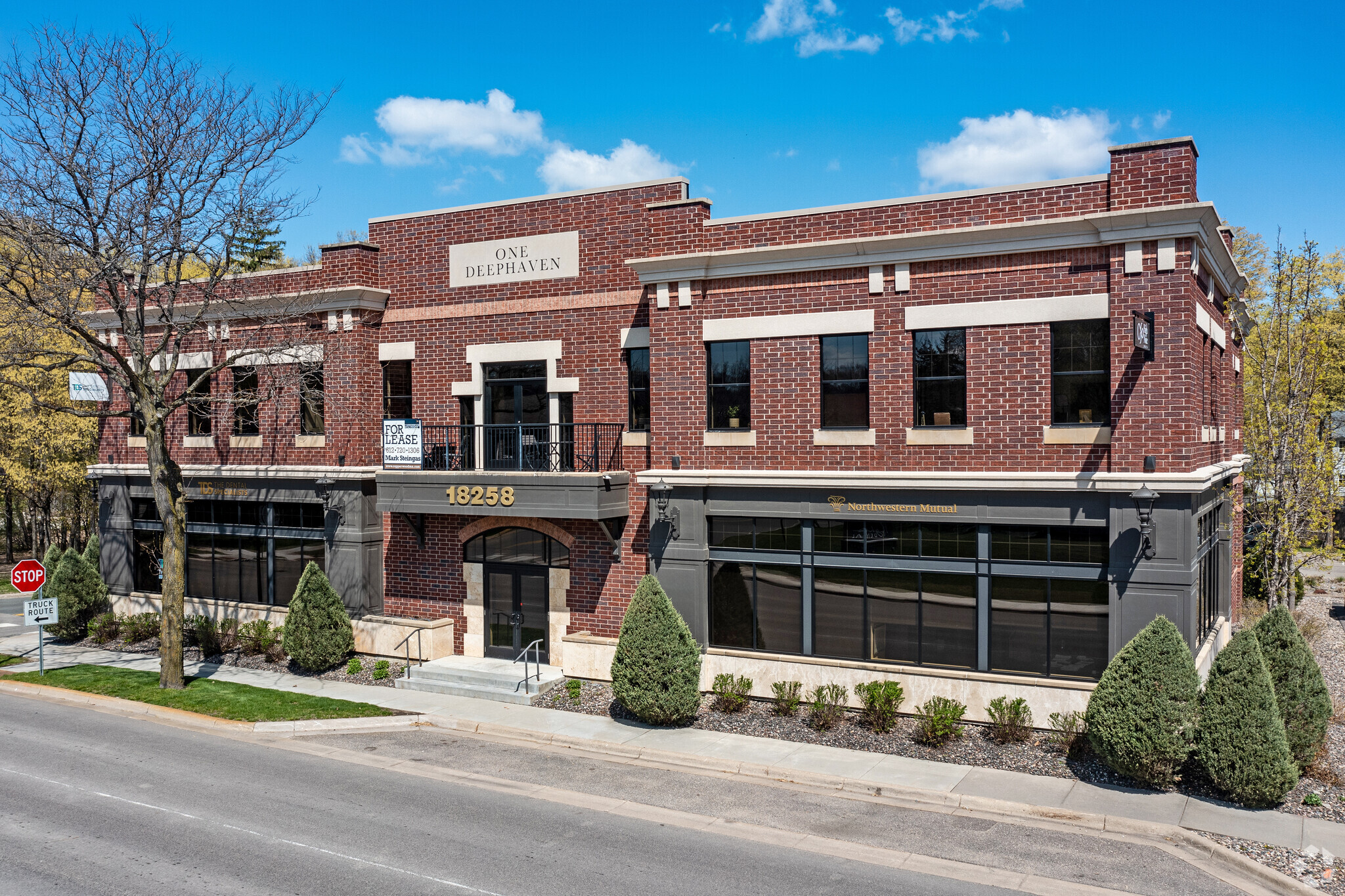 18258 Minnetonka Blvd, Wayzata, MN for sale Building Photo- Image 1 of 1