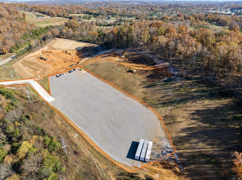 723 N Watt Rd, Knoxville, TN à louer - Photo du bâtiment - Image 2 de 4