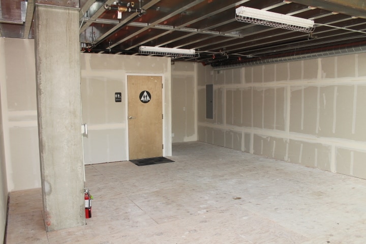 33 Seneca Ave, San Francisco, CA for lease - Building Photo - Image 2 of 16