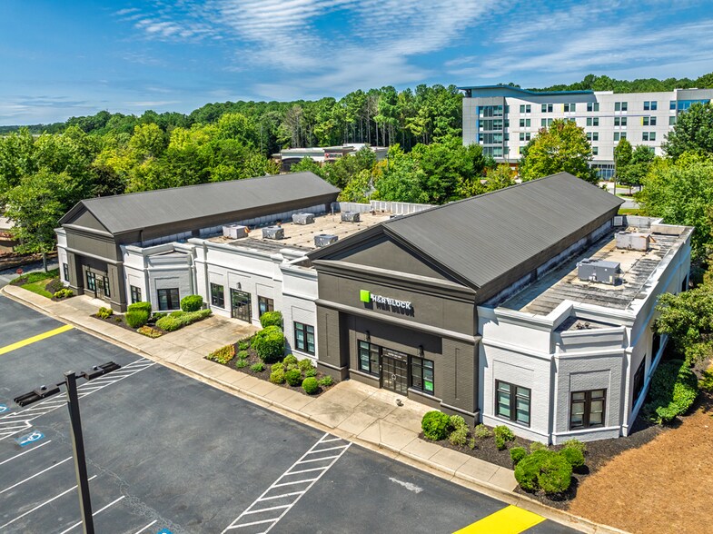 7855 N Point Pky, Alpharetta, GA à louer - Photo du bâtiment - Image 2 de 6