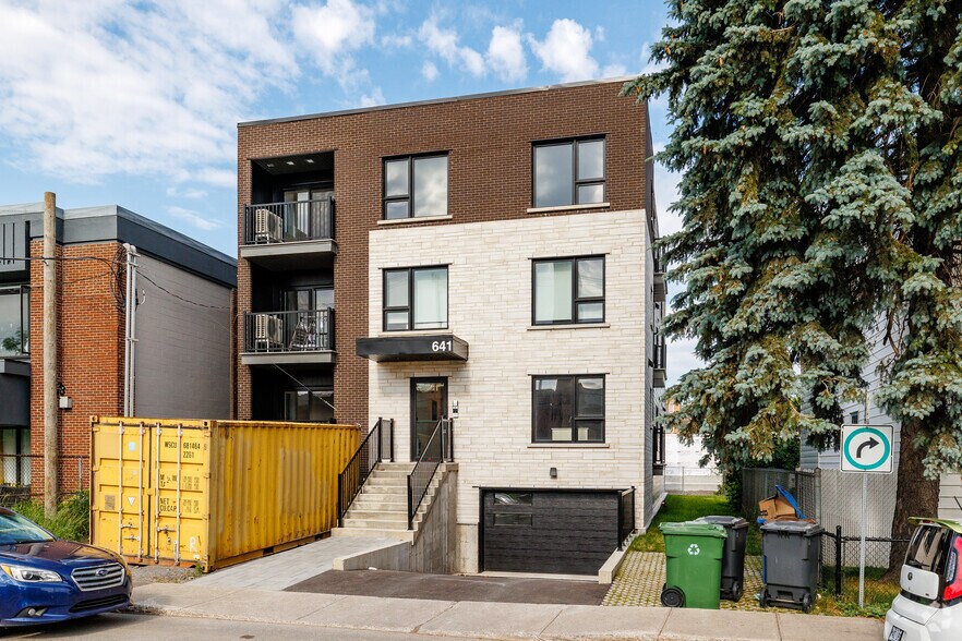641 Av George-V, Montréal, QC for sale - Building Photo - Image 1 of 3