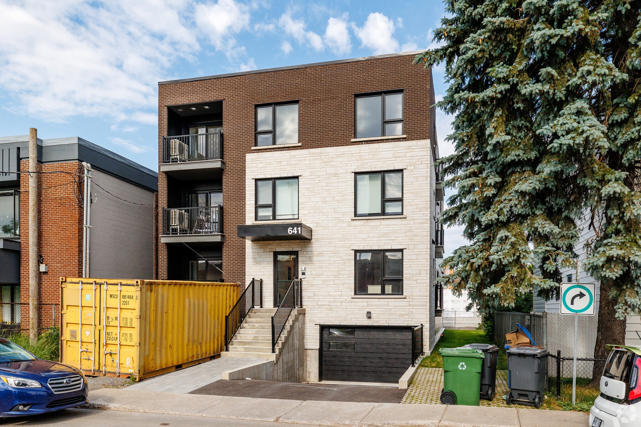 641 Av George-V, Montréal, QC à vendre Photo du bâtiment- Image 1 de 4