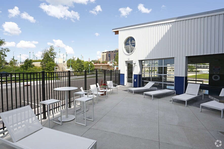 84 Wabasha St S, Saint Paul, MN à louer - Photo du bâtiment - Image 2 de 19