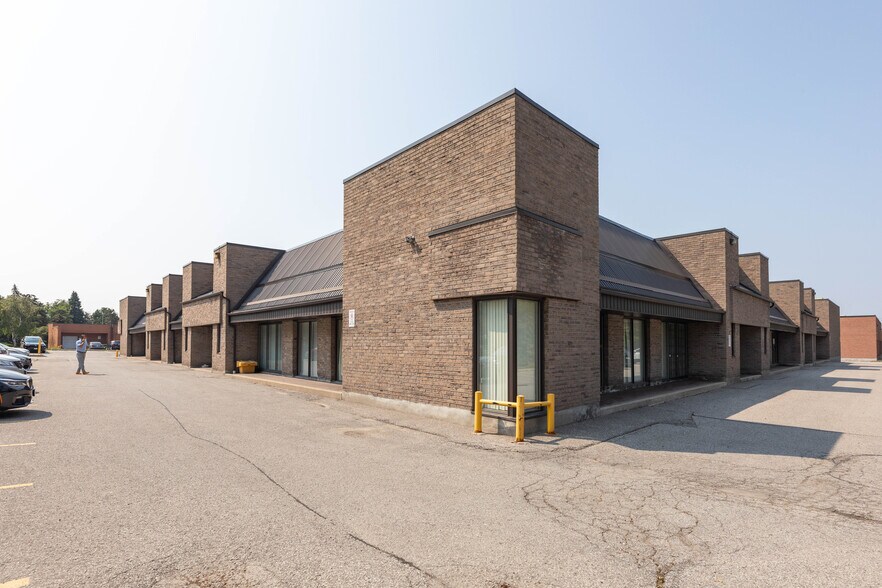 21 Amber St, Markham, ON à vendre - Photo principale - Image 1 de 1