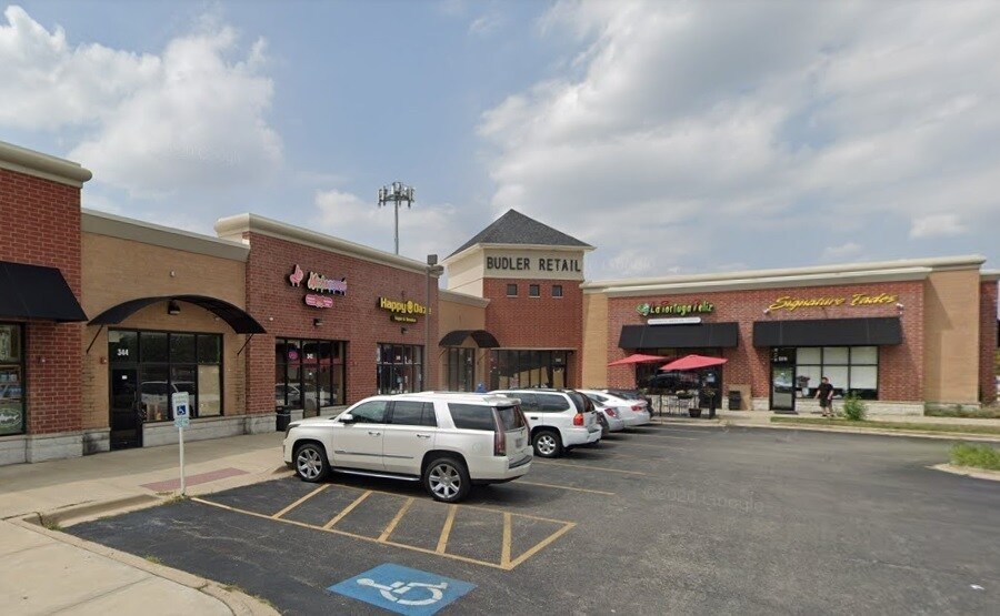 320-352 S Budler Rd, Romeoville, IL à louer - Photo du bâtiment - Image 2 de 5