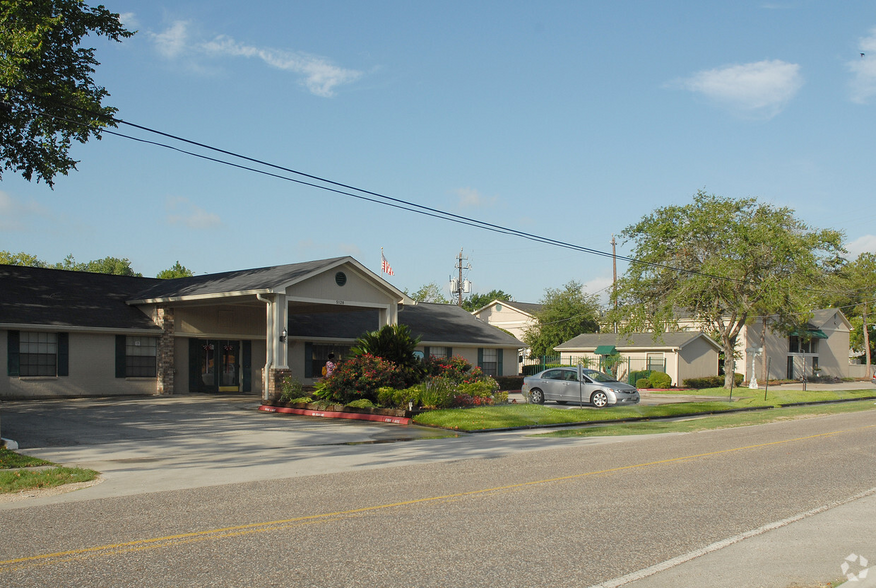 5128 Pine Ave, Pasadena, TX for sale - Building Photo - Image 1 of 12