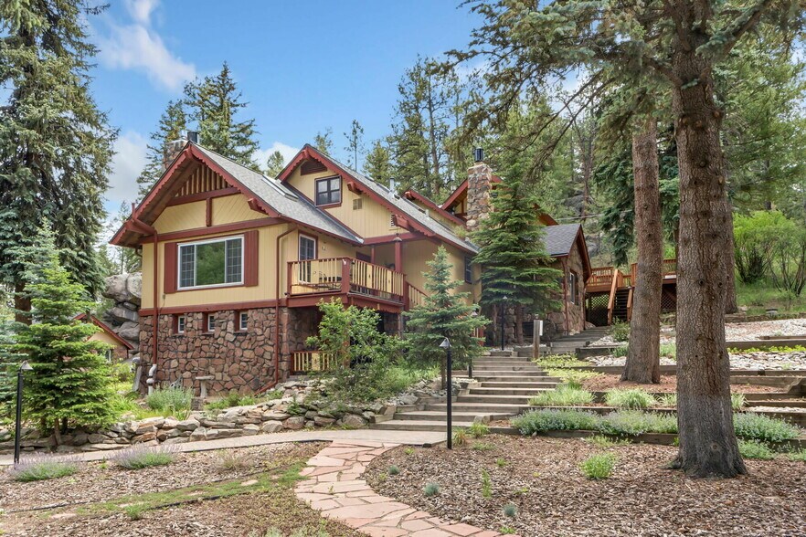 4980 Highway 73, Evergreen, CO à vendre - Photo du bâtiment - Image 1 de 43