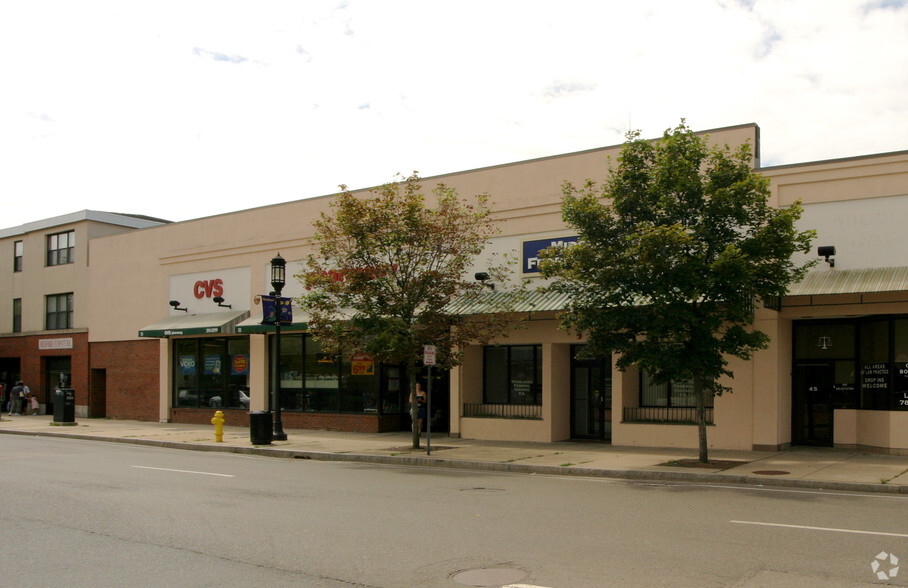 65 Riverside Ave, Medford, MA for lease - Building Photo - Image 1 of 7