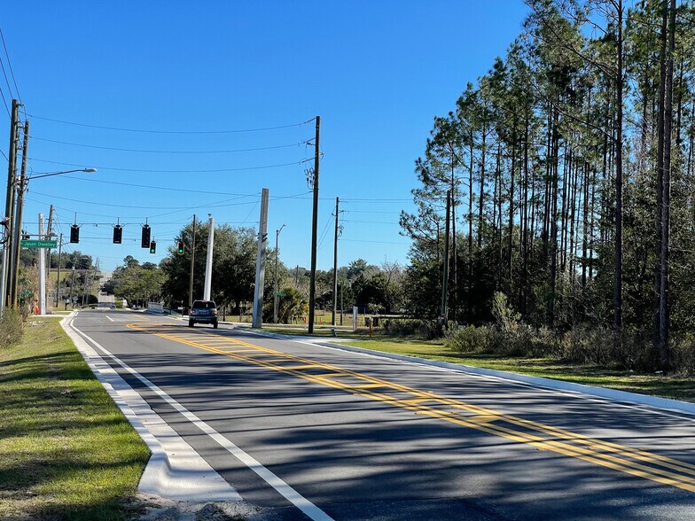 2024 W Kelly Park Rd, Apopka, FL à vendre - Photo du bâtiment - Image 3 de 9