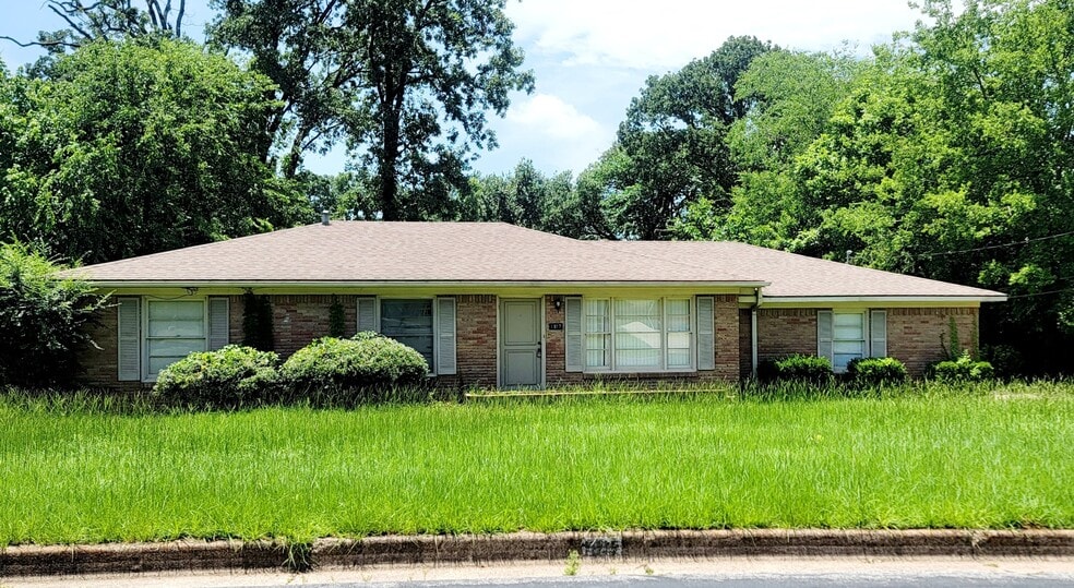 20 SFR Investment Portfolio - Tyler, TX portfolio of 20 properties for sale on LoopNet.ca - Building Photo - Image 2 of 22