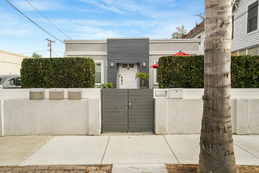 1719 E Florida St, Long Beach, CA for sale - Building Photo - Image 2 of 6