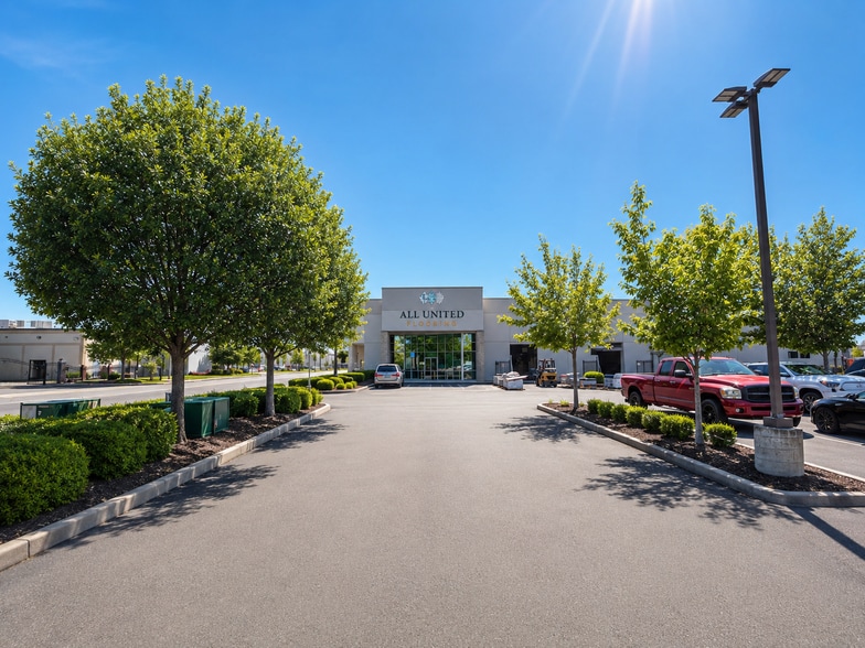 8500 Morrison Creek Dr, Sacramento, CA for sale - Building Photo - Image 2 of 15
