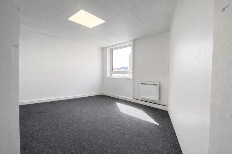 Bureau dans Boulogne-Billancourt à louer - Photo intérieure - Image 3 de 5