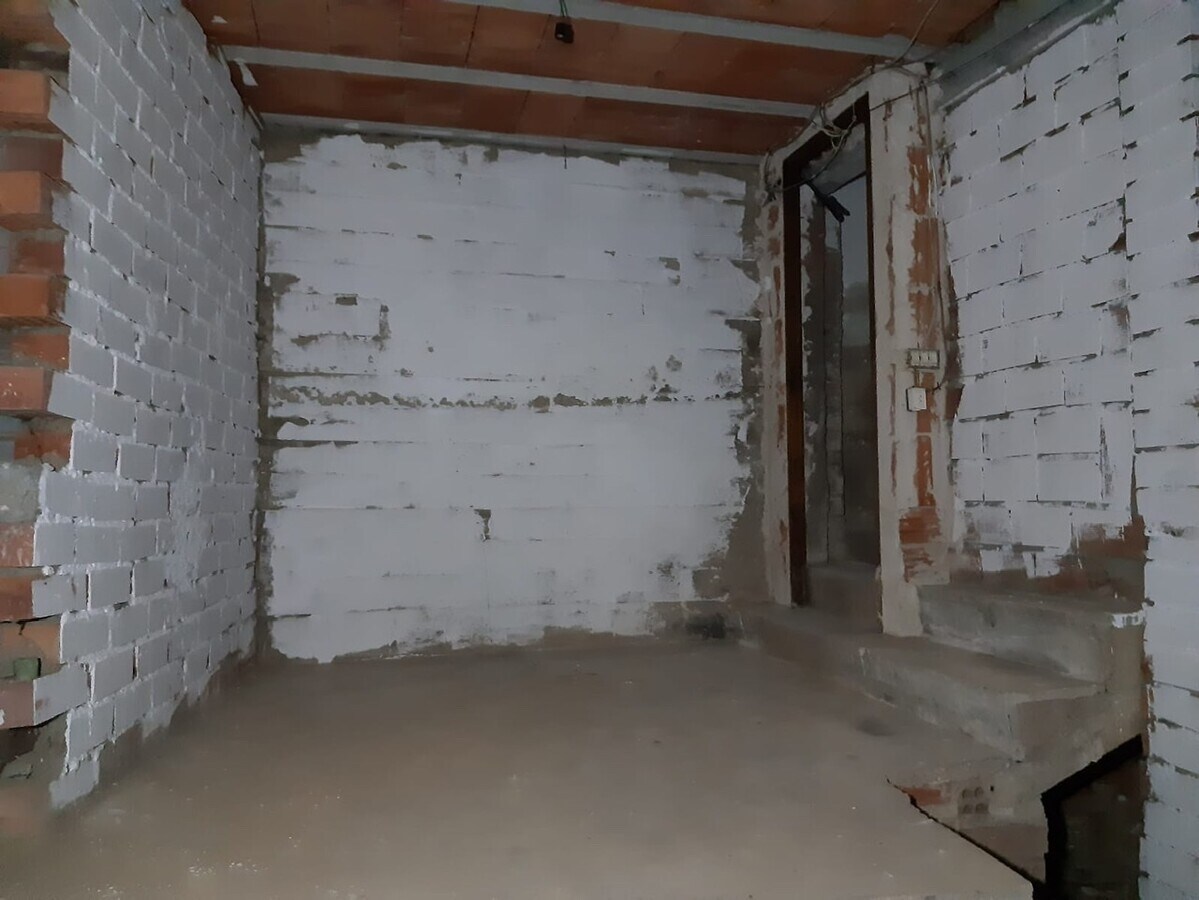 Reus, TAR 43201 - - - Interior Photo - Image 1 of 2