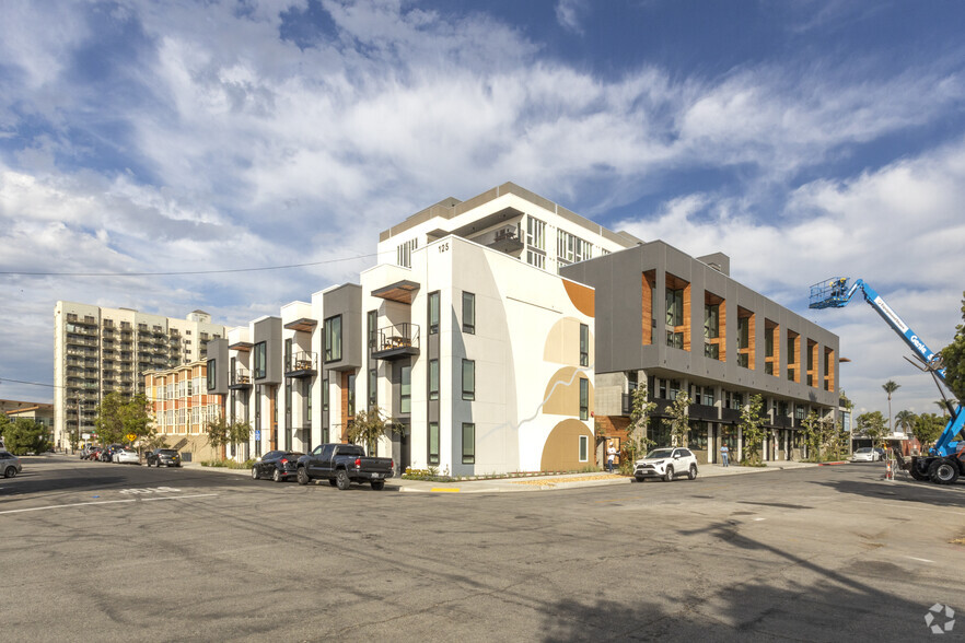 800 B Ave, National City, CA for lease - Building Photo - Image 3 of 17