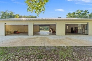 Plus de détails pour 11541 Okeechobee Rd, Fort Pierce, FL - Terrain à vendre
