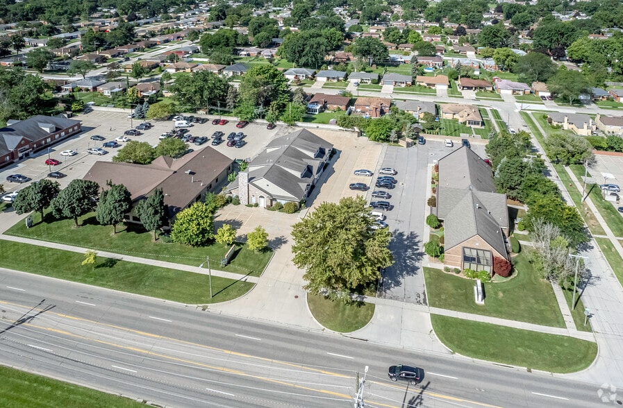30229 Schoenherr Rd, Warren, MI for lease - Aerial - Image 2 of 3