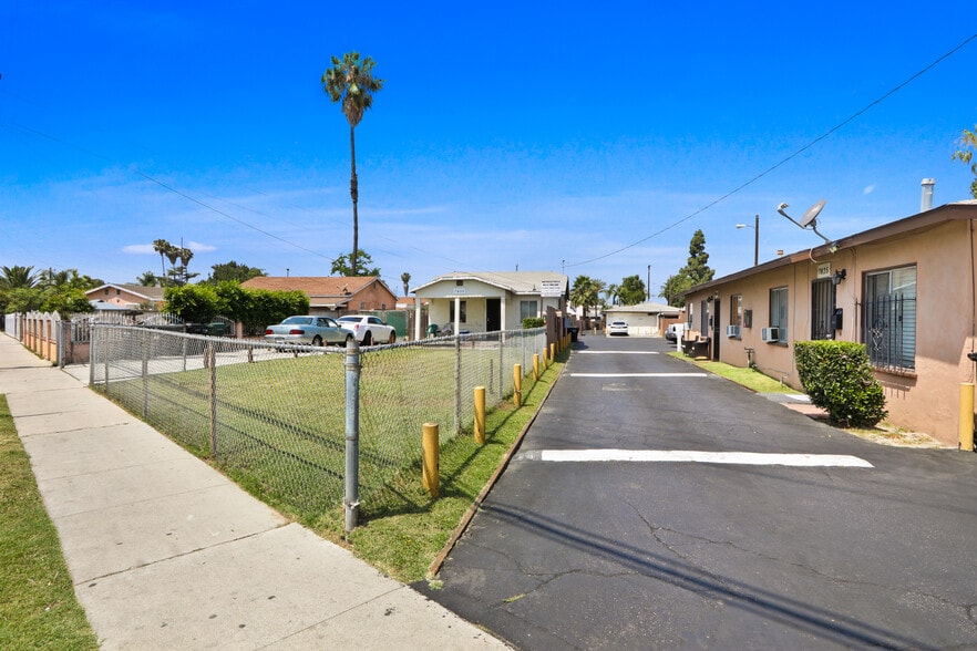 7825 Jaboneria Rd, Bell Gardens, CA à vendre - Photo du bâtiment - Image 1 de 16