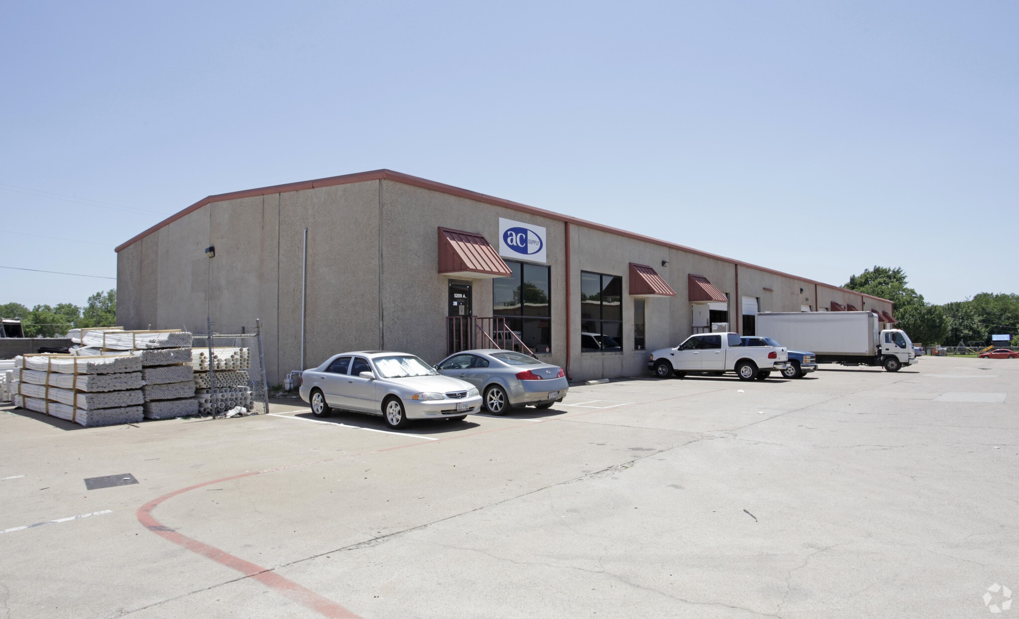 5209 Davis Blvd, North Richland Hills, TX for lease Building Photo- Image 1 of 13
