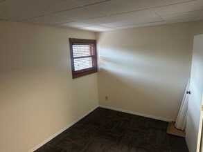 771 Neeb Rd, Cincinnati, OH for lease Interior Photo- Image 1 of 6