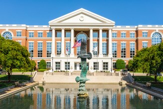 Plus de détails pour 6805 Carnegie Blvd, Charlotte, NC - Bureau à louer