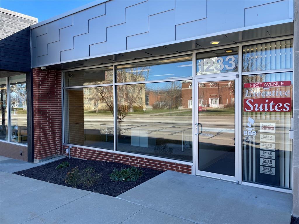 1233 1st Ave SE, Cedar Rapids, IA for lease Primary Photo- Image 1 of 7