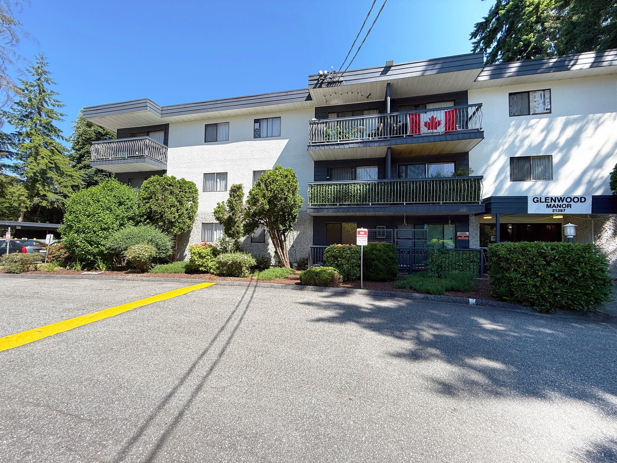 21387 Dewdney Trunk Rd, Maple Ridge, BC for sale Building Photo- Image 1 of 11