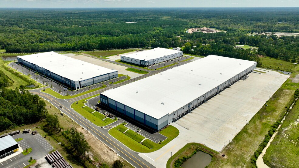 HWY 17 and HWY 170, Hardeeville, SC à louer - Photo du bâtiment - Image 2 de 3