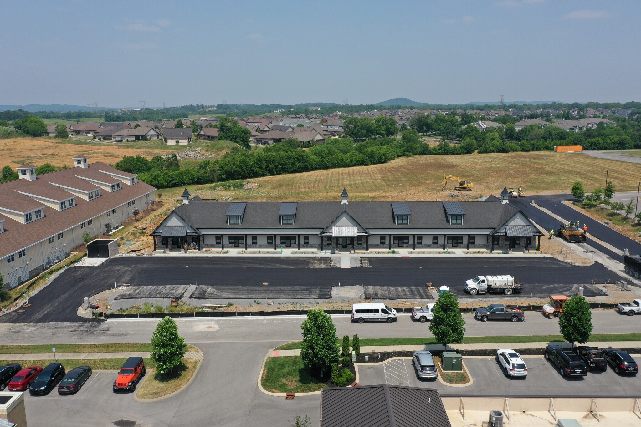 214 Baber Park Pvt Dr W, Gallatin, TN à louer Photo du bâtiment- Image 1 de 5