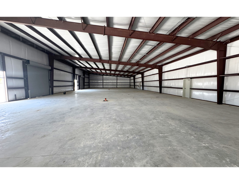 32629 Decker Prairie Rd, Magnolia, TX à louer - Photo du bâtiment - Image 3 de 5