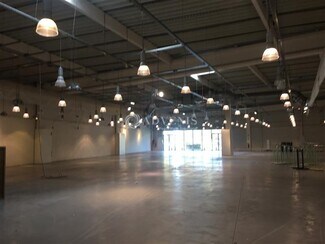 More details for 1 Rond-Point Pariwest, Maurepas - Retail for Lease
