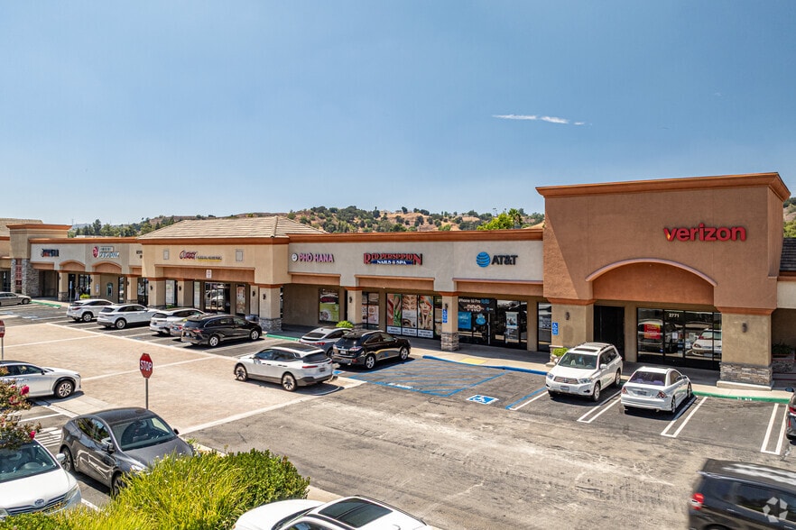 2711-2899 S Diamond Bar Blvd, Diamond Bar, CA for lease - Building Photo - Image 2 of 10