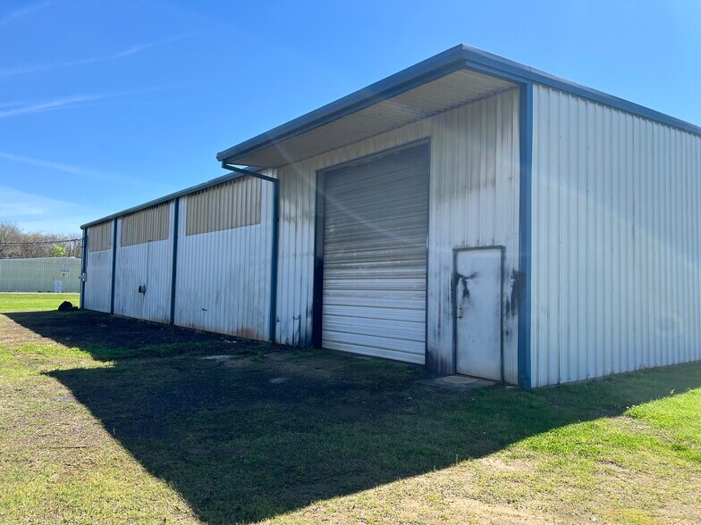 1417 Alpine Blvd, Bossier City, LA à louer - Photo du bâtiment - Image 2 de 2