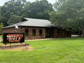 5601 Old Monroe Rd, Indian Trail, NC for lease Interior Photo- Image 2 of 4