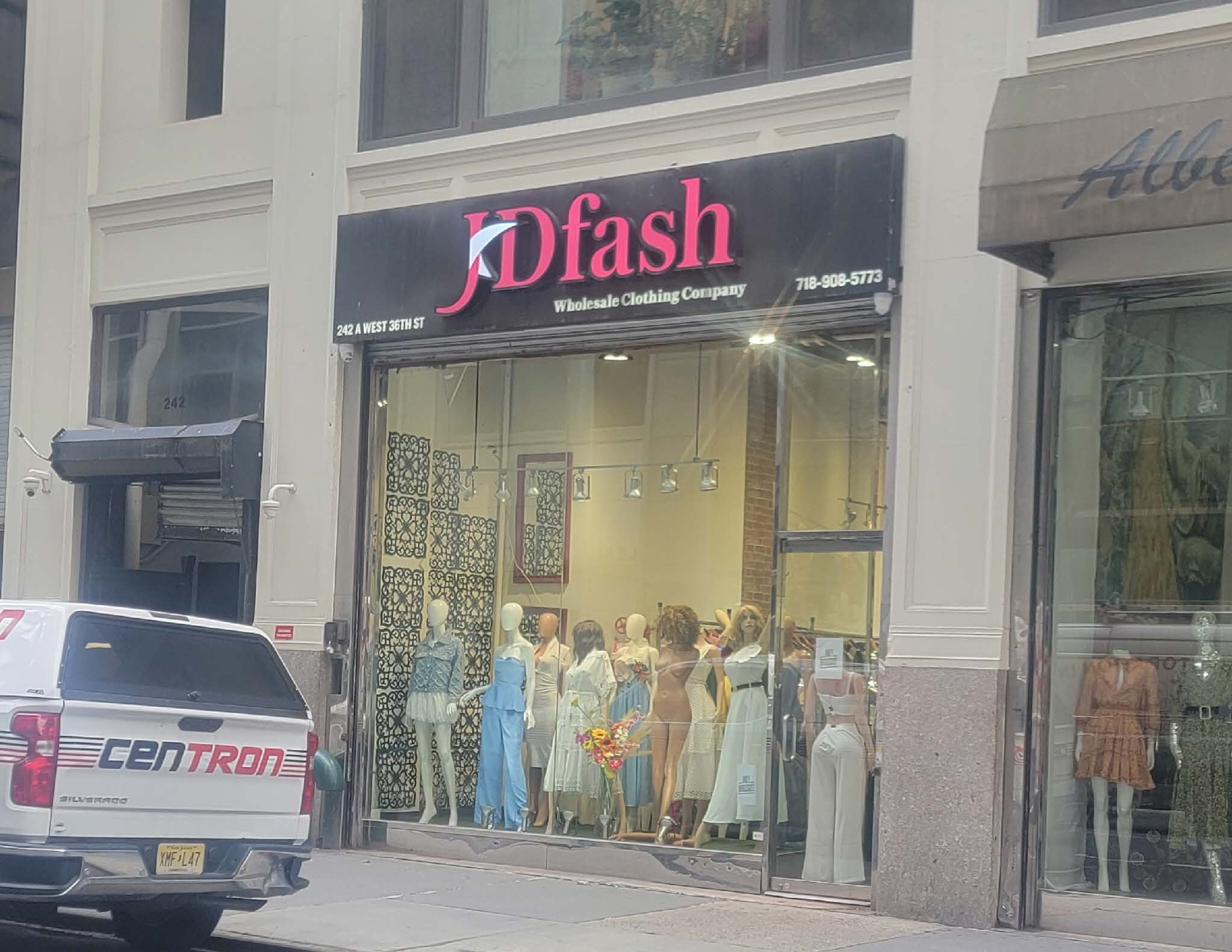 242-252 W 36th St, New York, NY à vendre Photo du bâtiment- Image 1 de 1