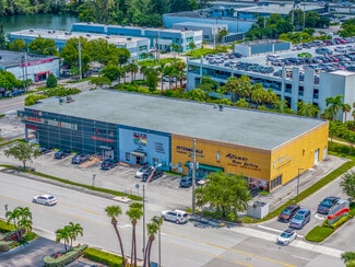 Plus de détails pour 7890 NW 29th St, Miami, FL - Bureau à louer