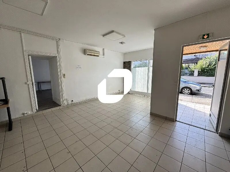 13 Rue Lançon, Villeurbanne for lease Building Photo- Image 1 of 10