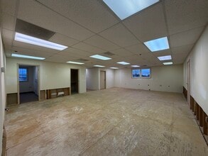 549 S Main St, Shrewsbury, PA for lease Interior Photo- Image 1 of 8