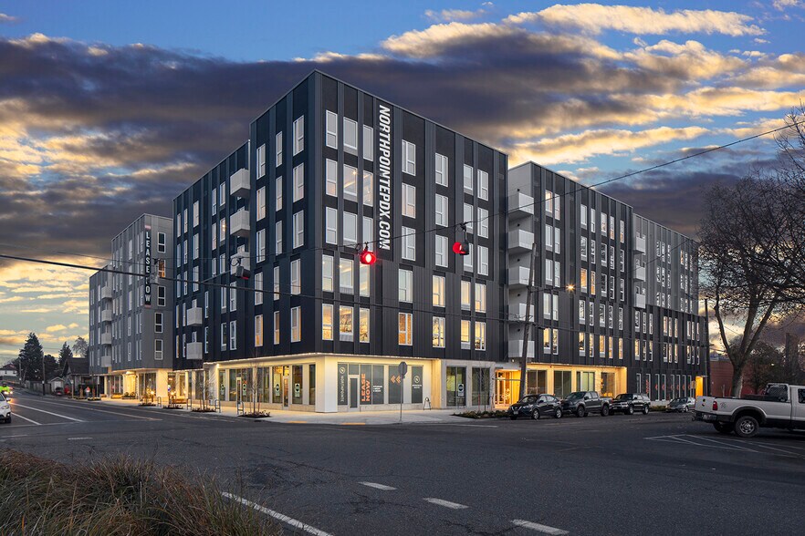 1314 N Skidmore St, Portland, OR à louer - Photo du bâtiment - Image 2 de 6