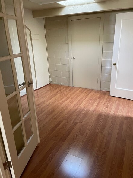 2067 Mt Diablo Blvd, Walnut Creek, CA à louer - Photo du bâtiment - Image 3 de 6