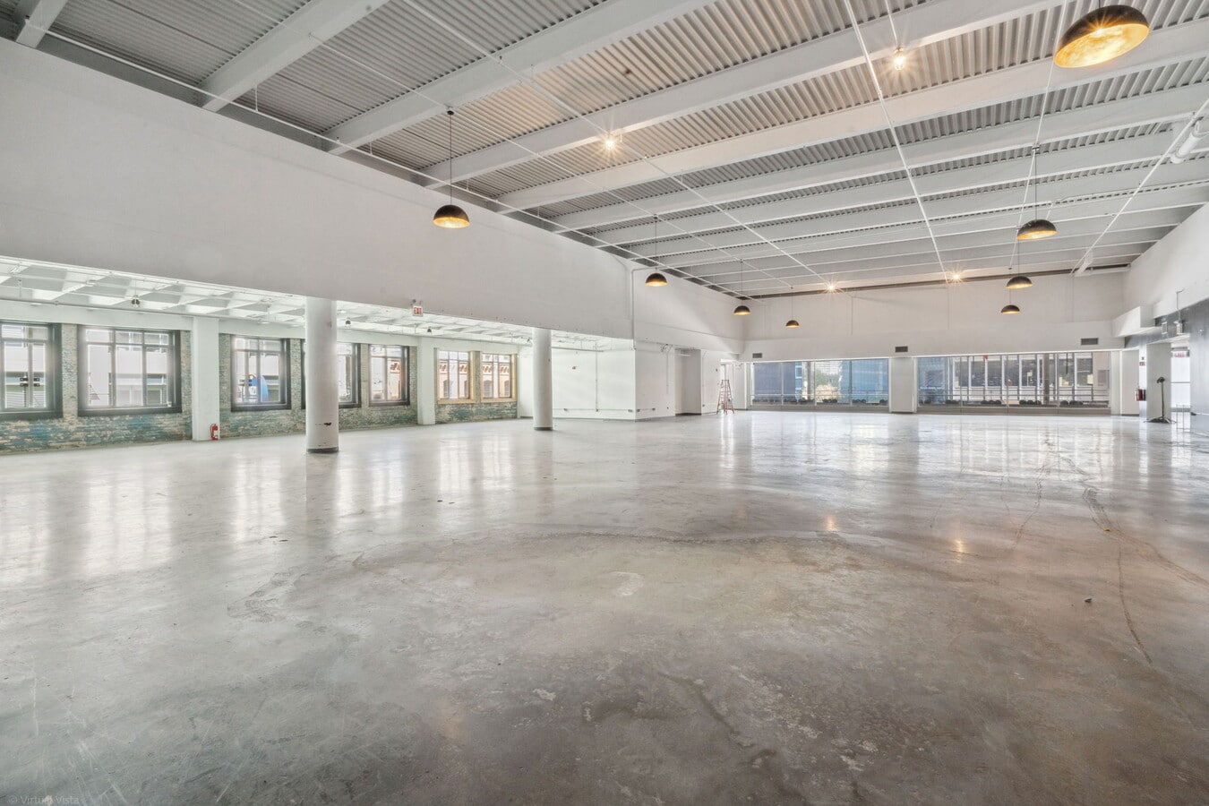 360 N State St, Chicago, IL 60654 - Unité 4th Floor - - Photo intérieure - Image 1 of 6