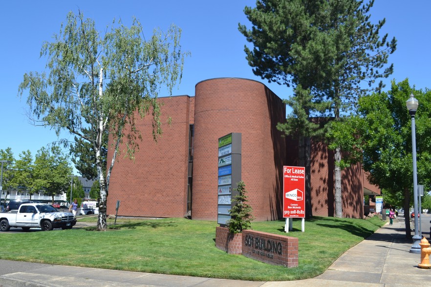 501 NE Hood Ave, Gresham, OR for sale - Primary Photo - Image 1 of 1